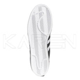 کتونی Adidas